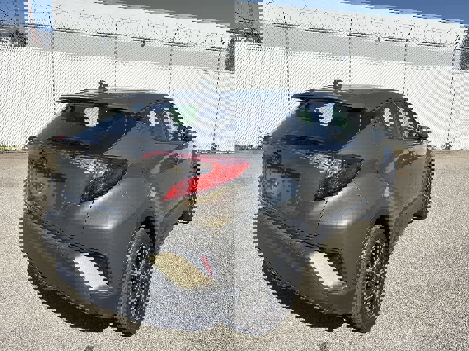 Used 2021 Toyota C-HR XLE image 14