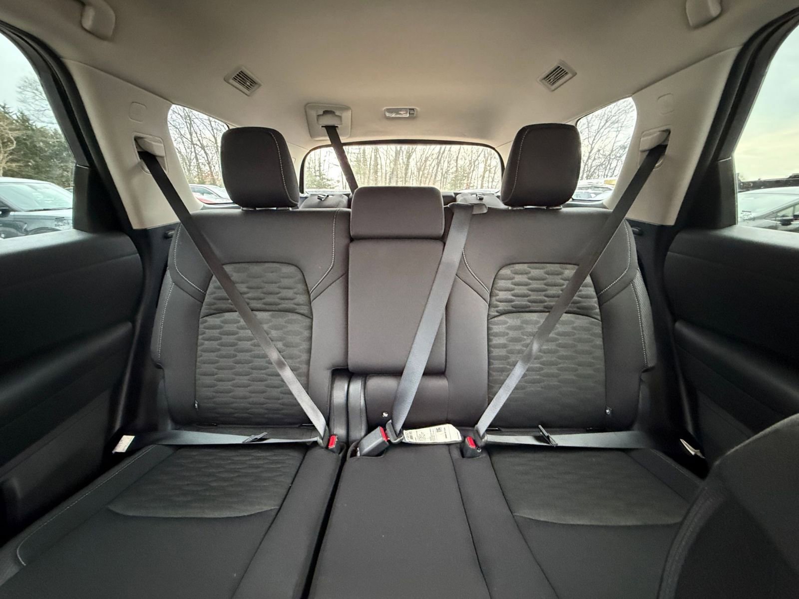 Used 2025 Nissan Pathfinder SV image 41