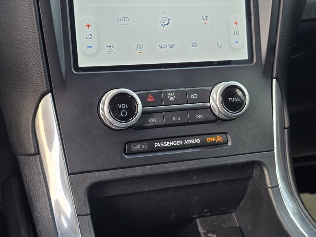 Used 2021 Ford Edge Titanium AWD/4WD image 24