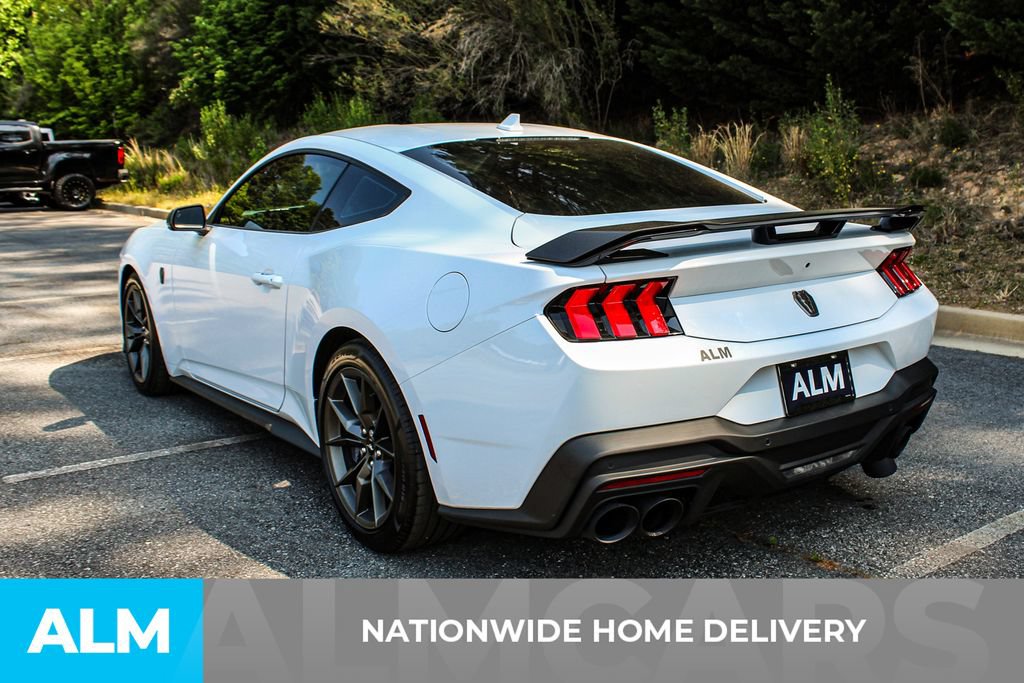Used 2025 Ford Mustang Dark Horse RWD image 4