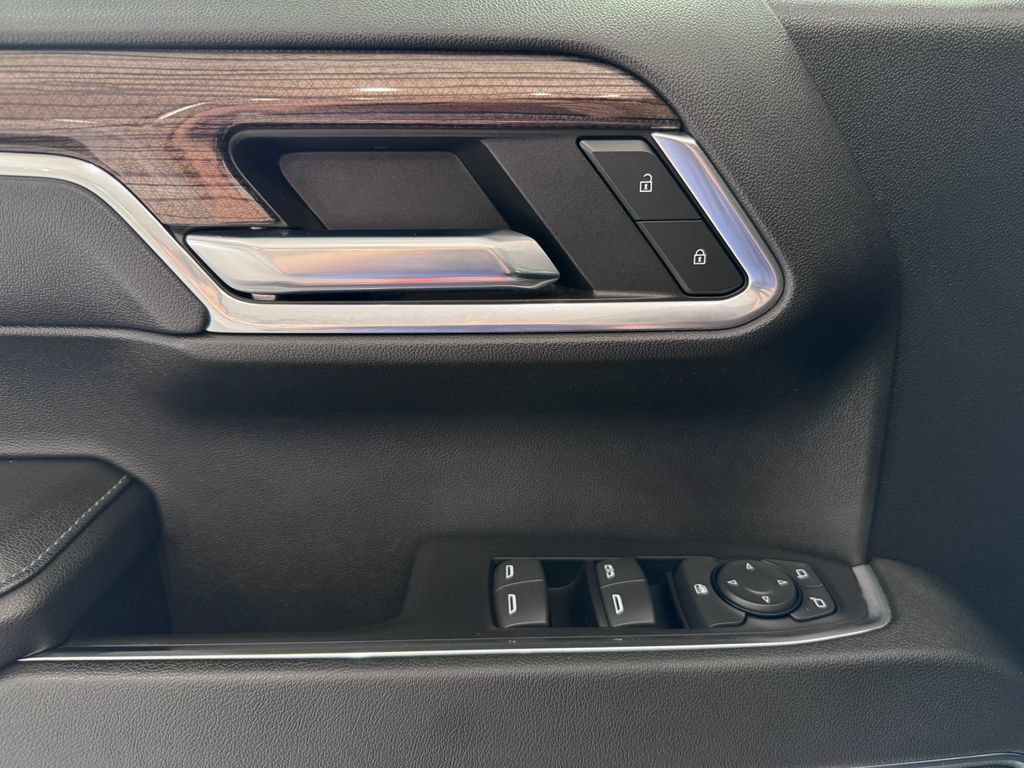 Certified 2023 Chevrolet Silverado 1500 LT AWD/4WD image 24