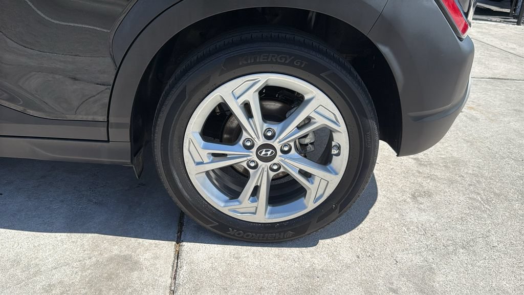 Used 2023 Hyundai Kona SEL FWD image 18