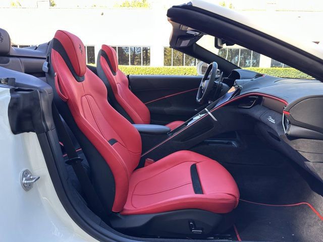 Used 2024 Ferrari Roma Spider image 49