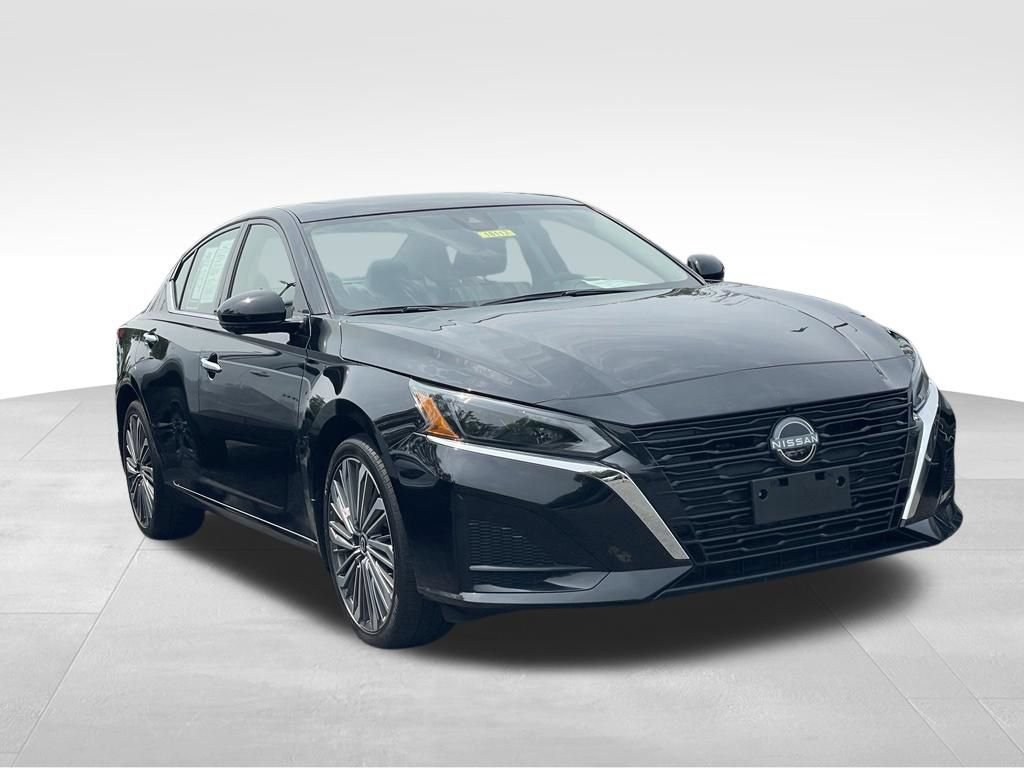 Certified 2023 Nissan Altima 2.5 SL AWD/4WD image 3