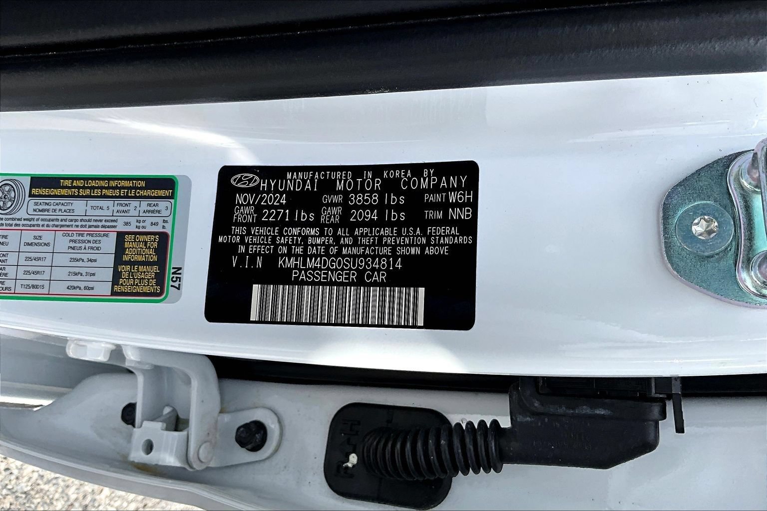 Used 2025 Hyundai Elantra Sport FWD image 22