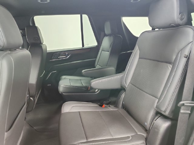 Used 2025 GMC Yukon Denali AWD/4WD image 35