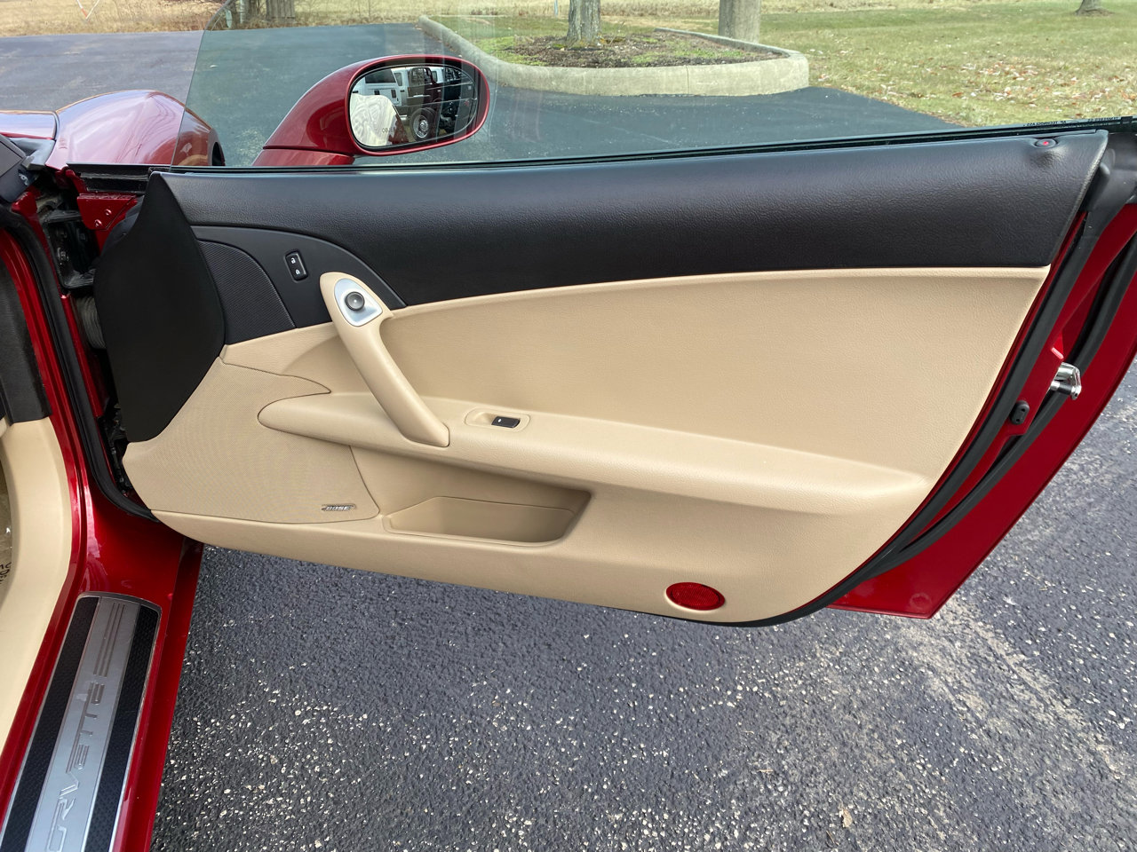 Used 2008 Chevrolet Corvette Convertible w/ Preferred Equipment Group image 27