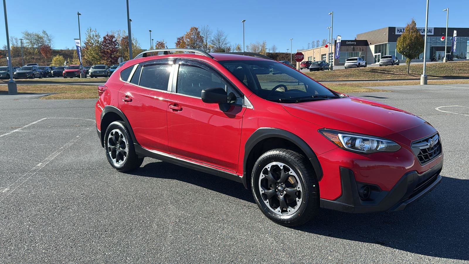 Used 2021 Subaru Crosstrek 2.0i image 2