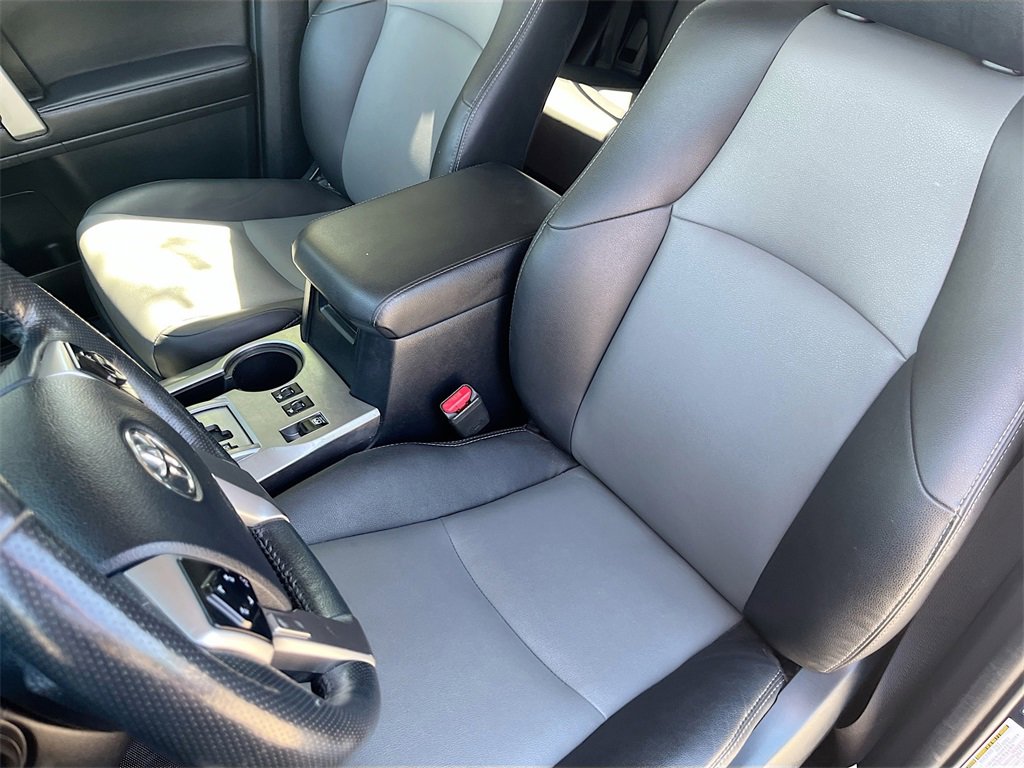 Used 2023 Toyota 4Runner SR5 Premium w/ Moonroof Package image 21