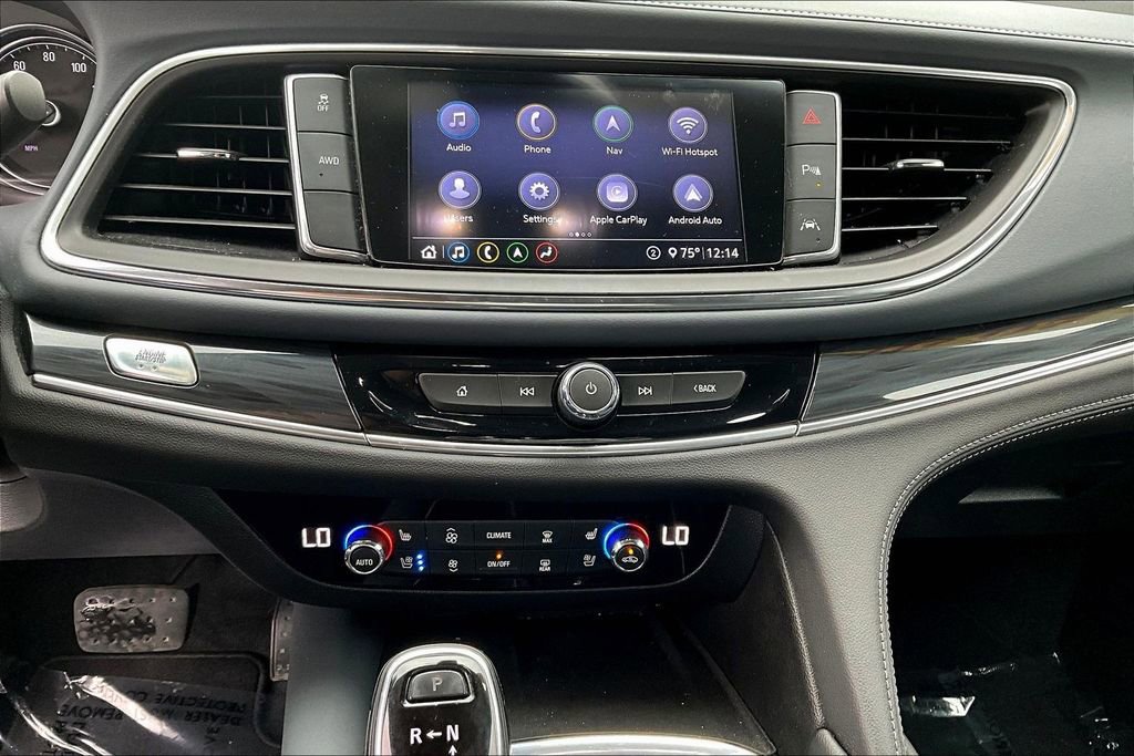 Used 2020 Buick Enclave Premium w/ Sun and Sites Package AWD/4WD image 15