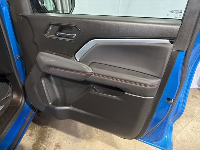 Used 2023 Chevrolet Colorado Z71 w/ Z71 Convenience Package 2 image 21