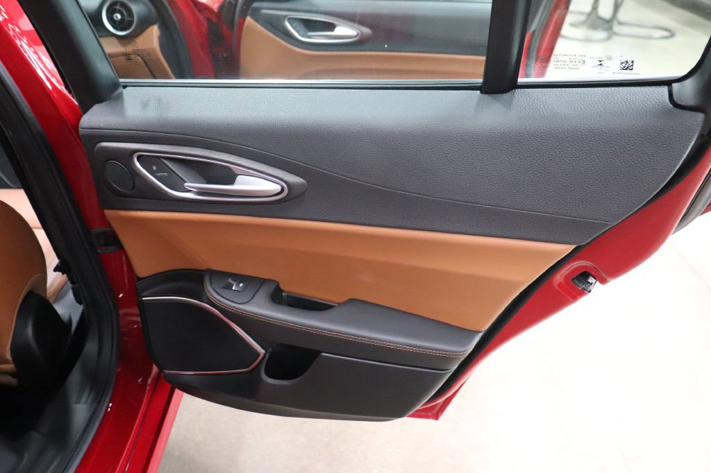 Used 2021 Alfa Romeo Giulia Ti w/ Active Assist 2 Package TI image 18