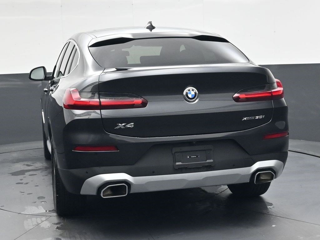 Used 2025 BMW X4 xDrive30i image 5
