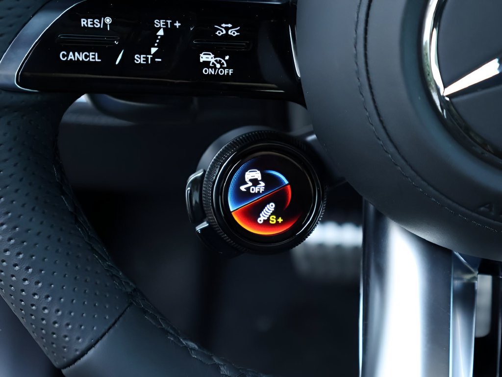 Certified 2026 Mercedes-Benz GLE 53 AMG 4MATIC image 35