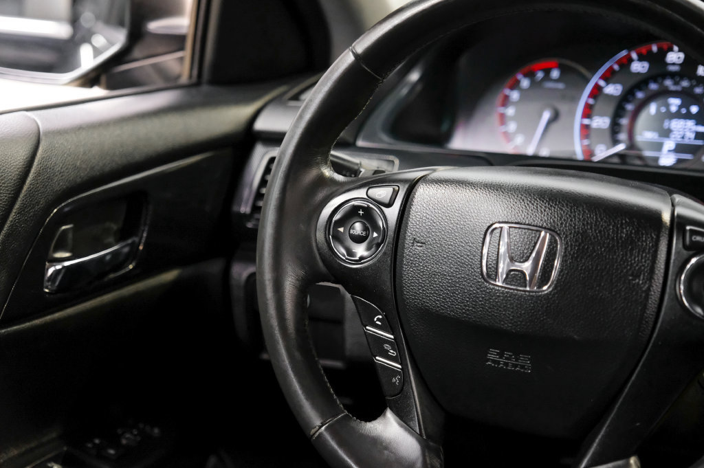 Used 2014 Honda Accord Sport image 21