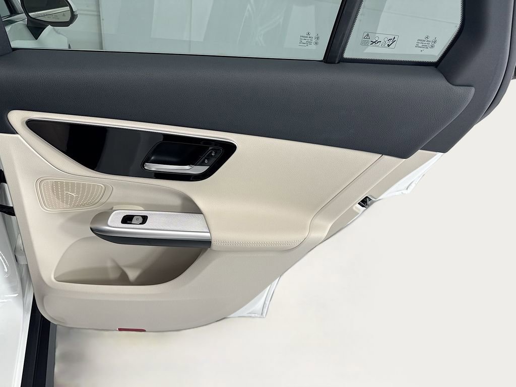 Certified 2026 Mercedes-Benz GLC 300 4MATIC image 25