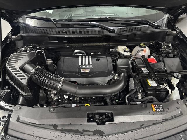 Certified 2025 Cadillac XT6 Luxury FWD image 39