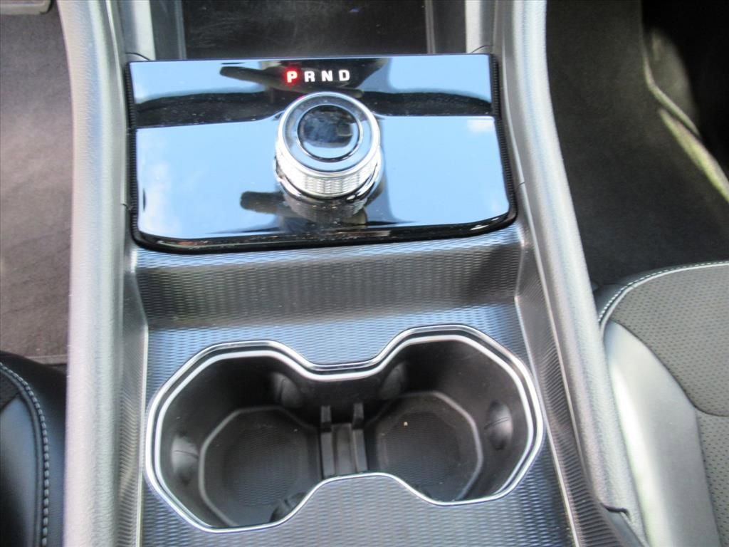 Certified 2025 Jeep Grand Cherokee Altitude image 23