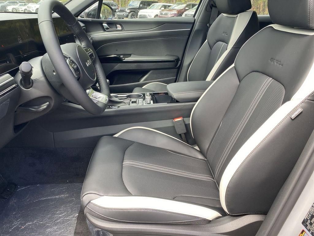 New 2026 Kia K5 GT-Line image 13