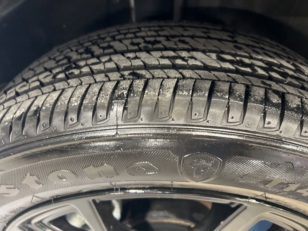 Certified 2024 Nissan Kicks SR w/ SR Premium Package image 44