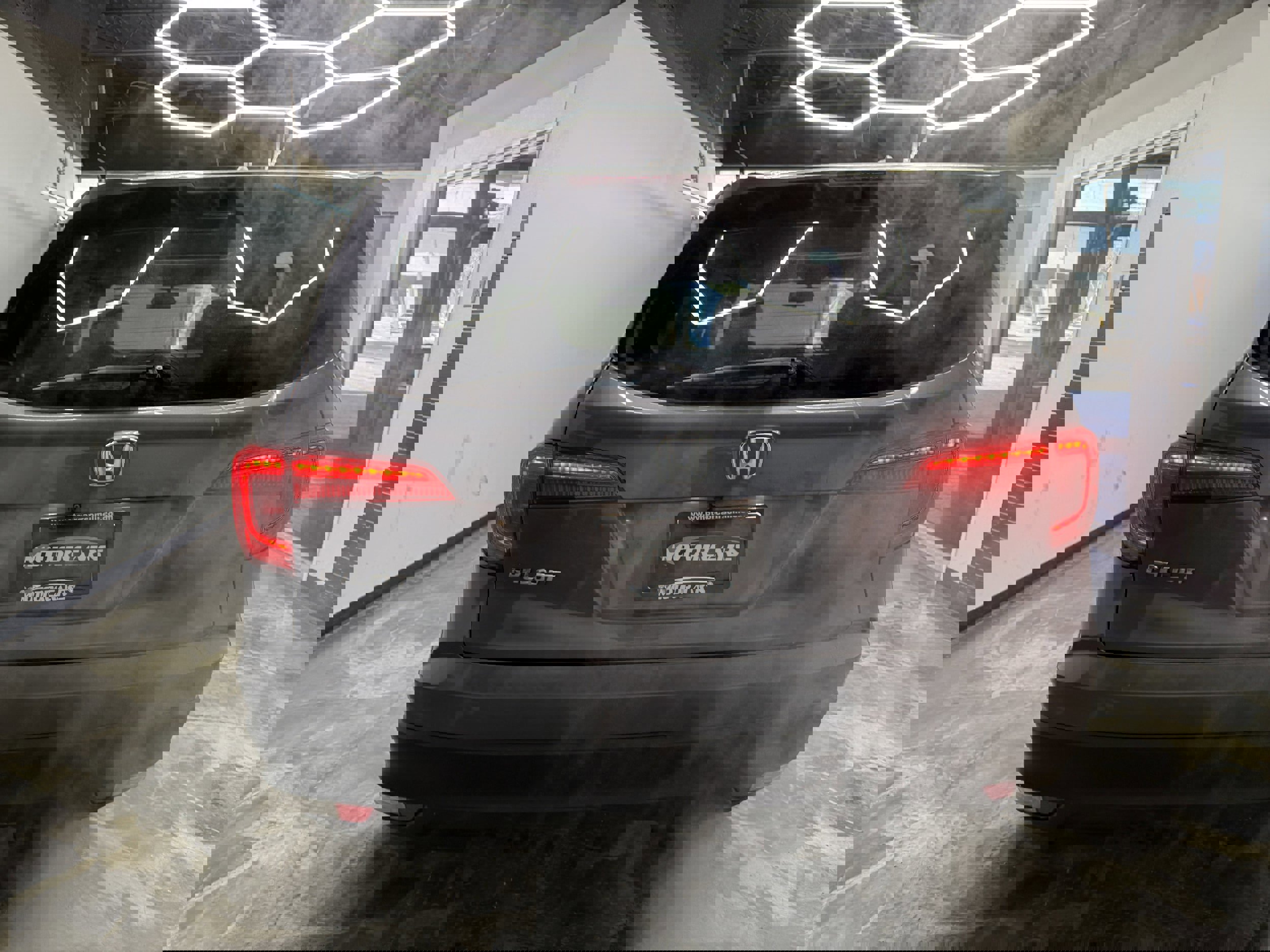 Used 2016 Honda Pilot EX-L image 4