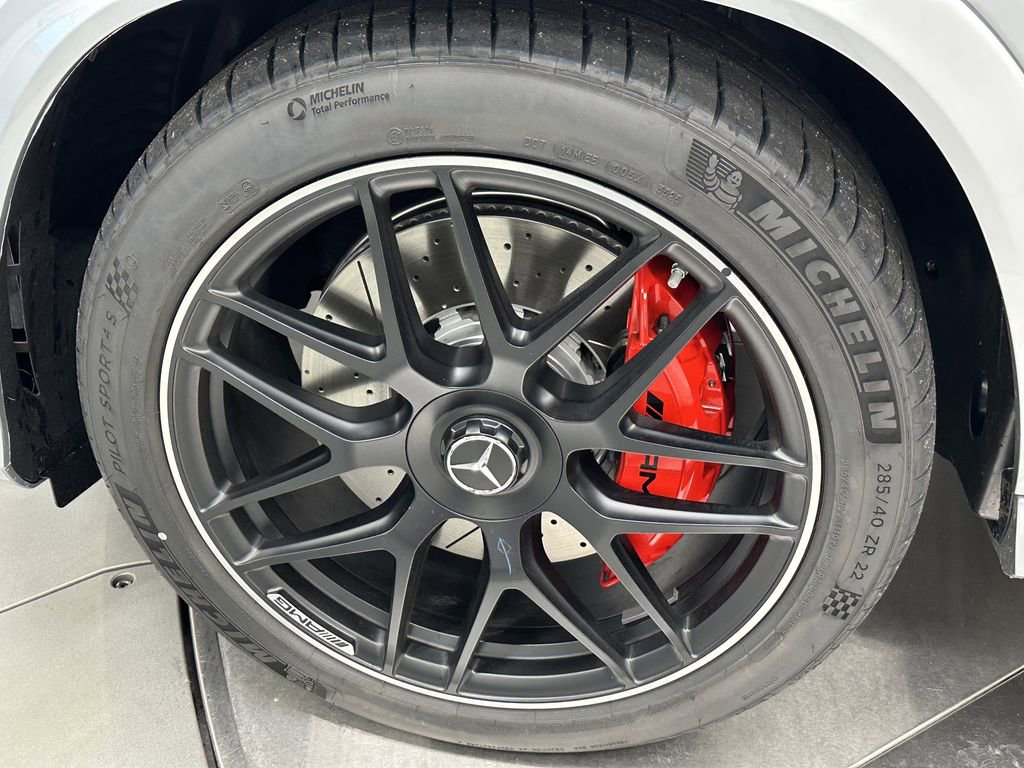 New 2026 Mercedes-Benz GLE 63 AMG S image 12
