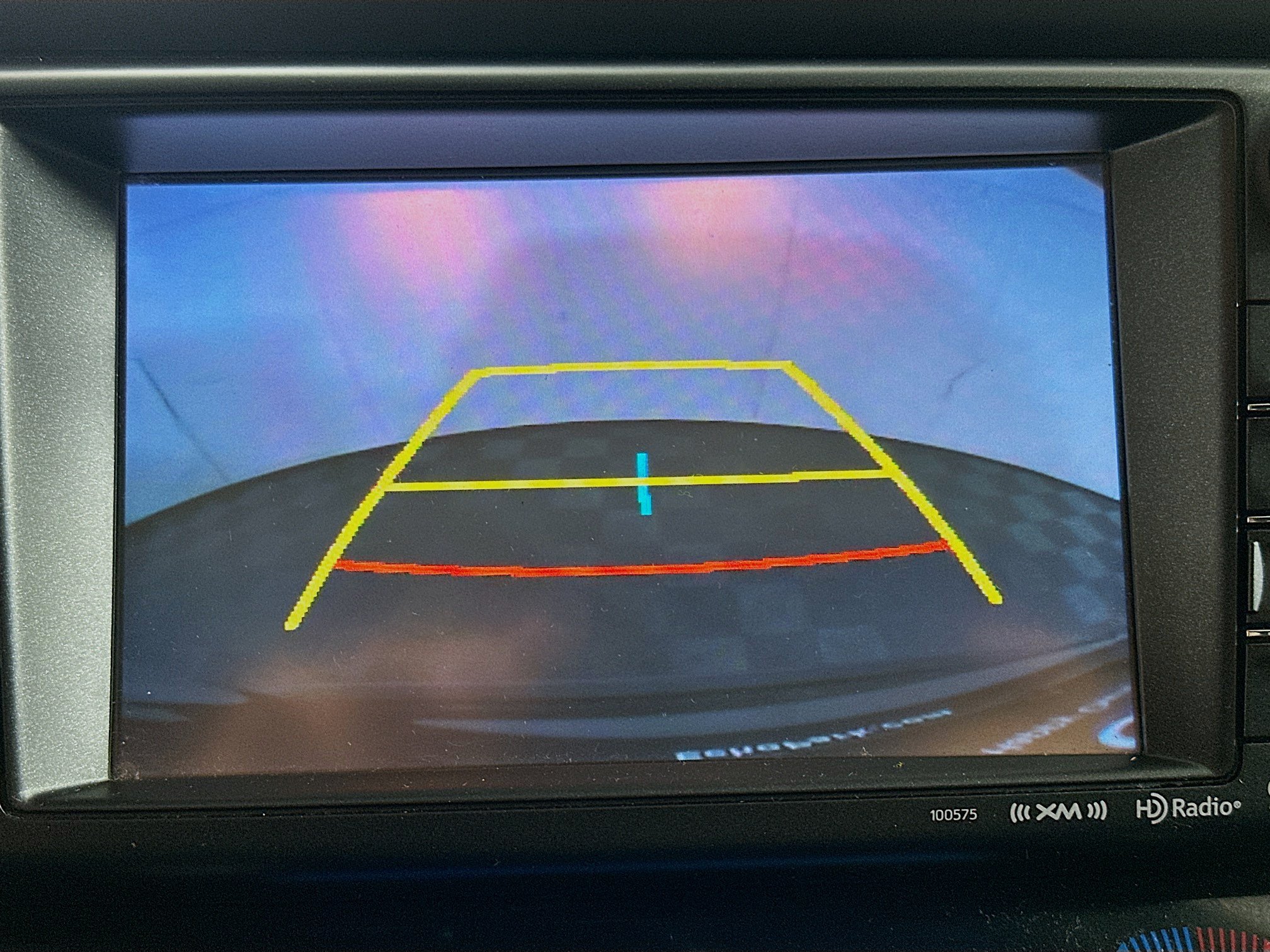 Used 2018 Toyota RAV4 Limited FWD image 23
