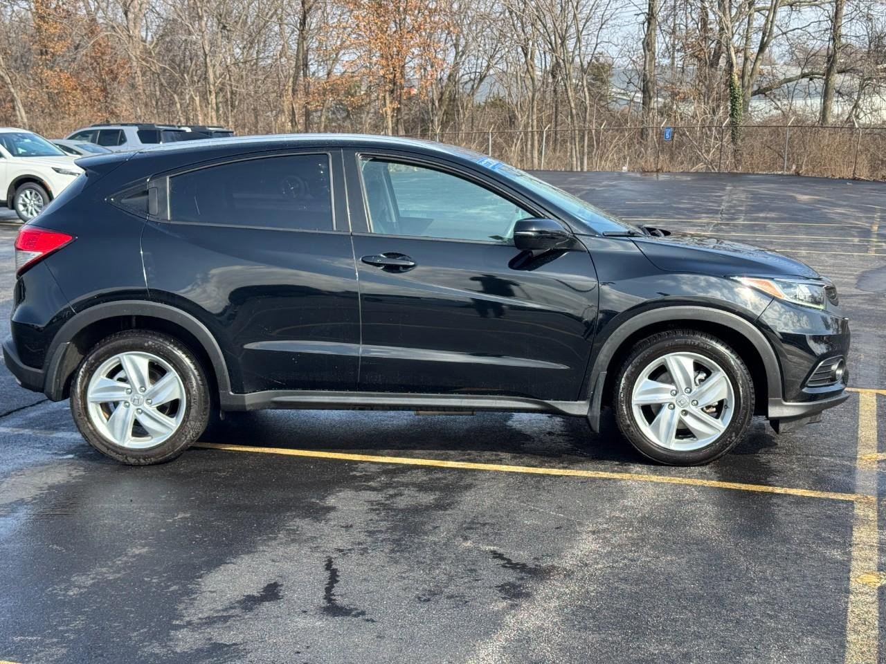 Used 2019 Honda HR-V EX image 2