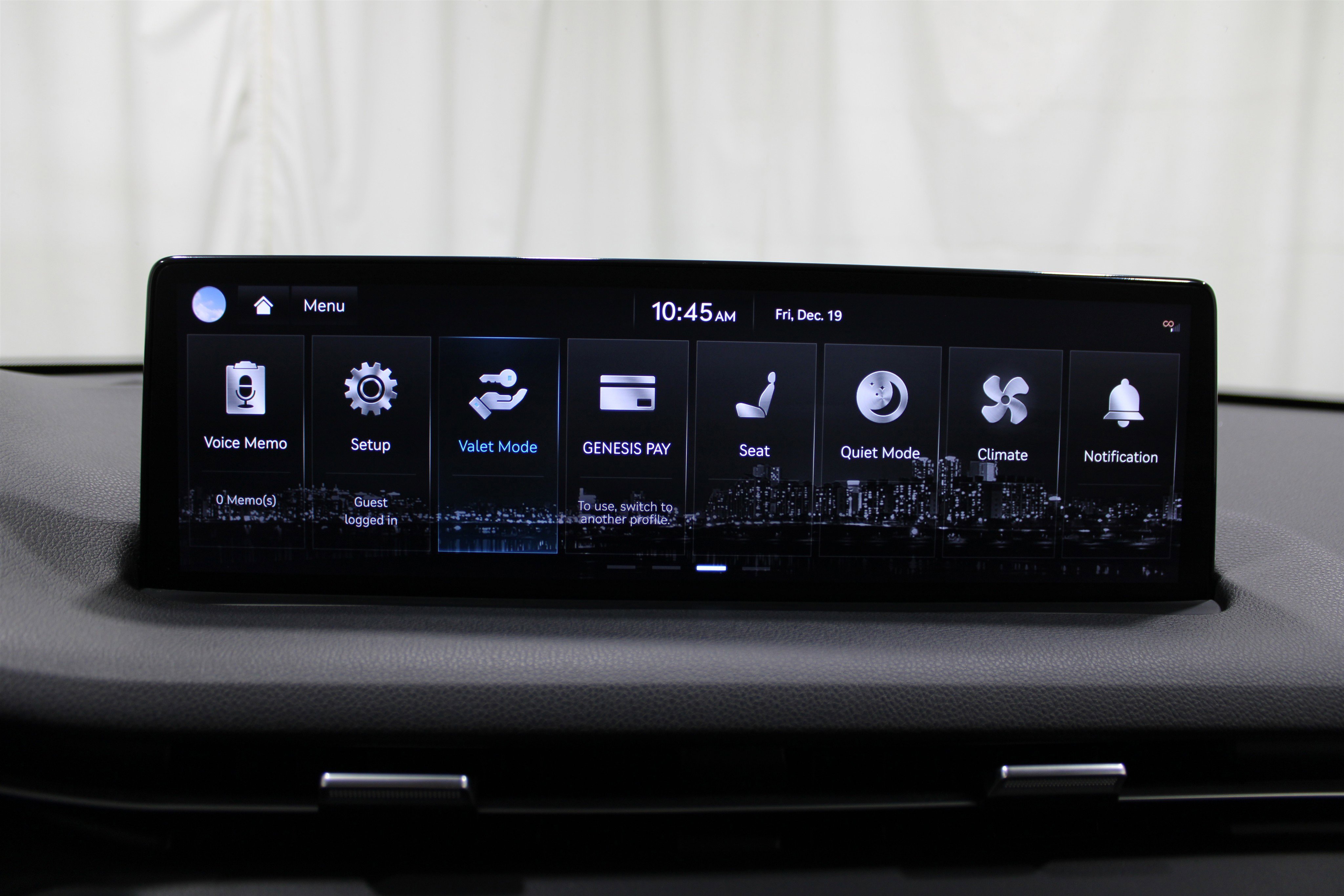 Used 2024 Genesis GV70 2.5T w/ Select Package image 17