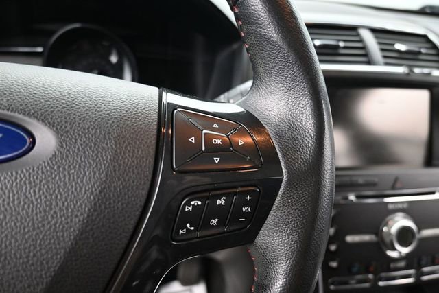 Used 2016 Ford Explorer Sport w/ Equipment Group 401A AWD/4WD image 15