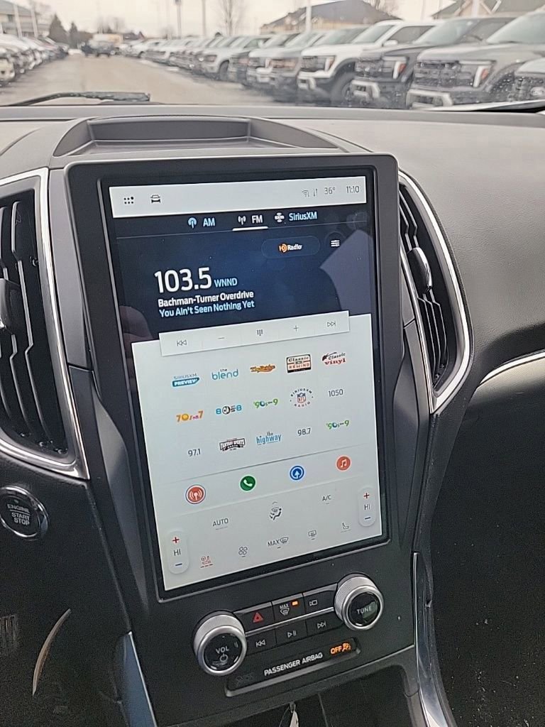 Used 2022 Ford Edge Titanium image 43