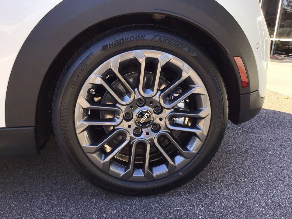 Certified 2025 MINI Cooper S image 22