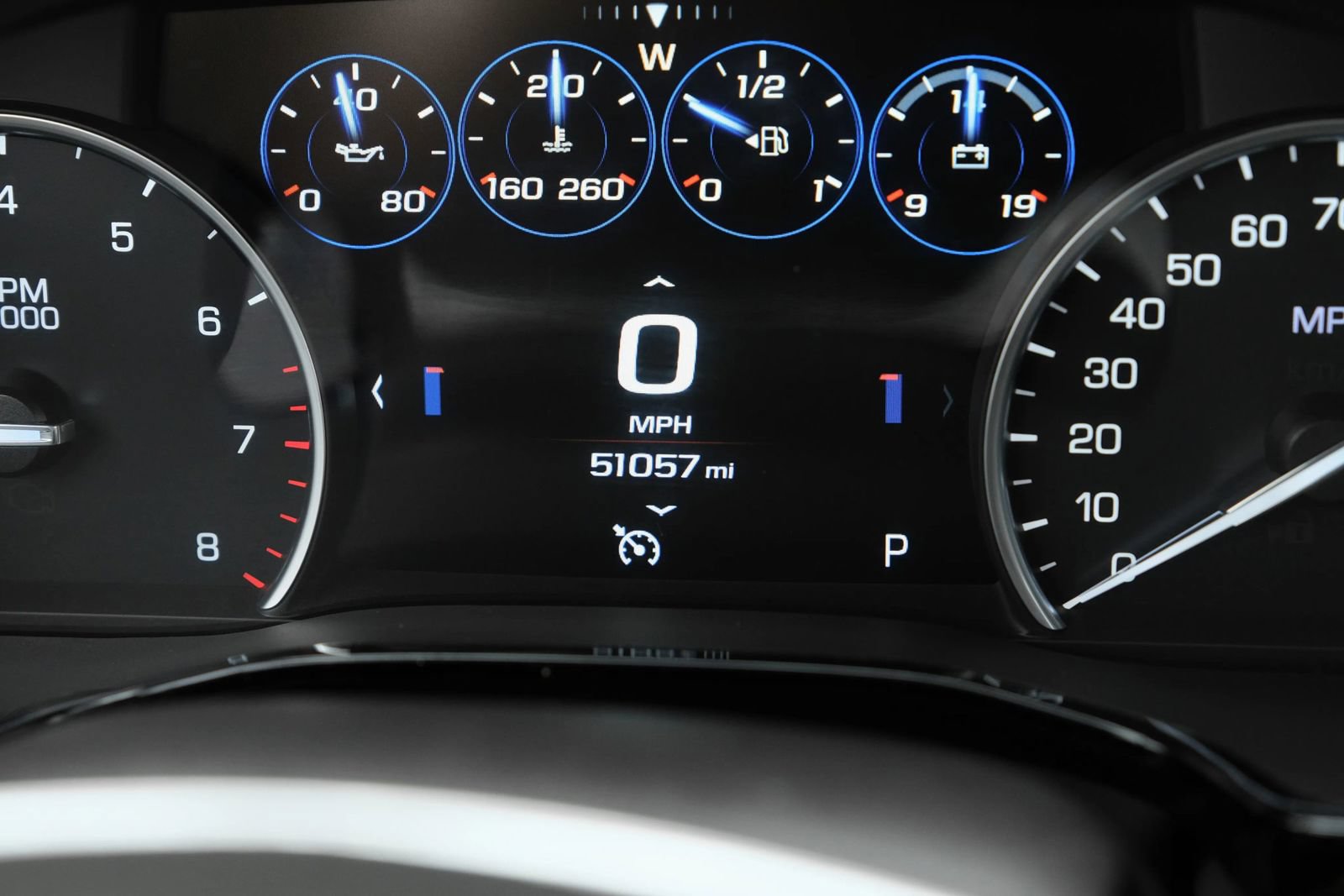 Used 2017 Cadillac XT5 Platinum AWD/4WD image 29