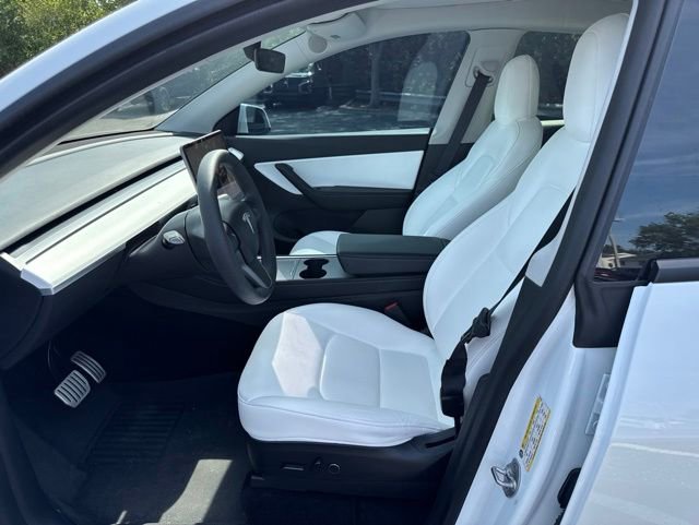 Used 2022 Tesla Model Y Performance AWD/4WD image 8