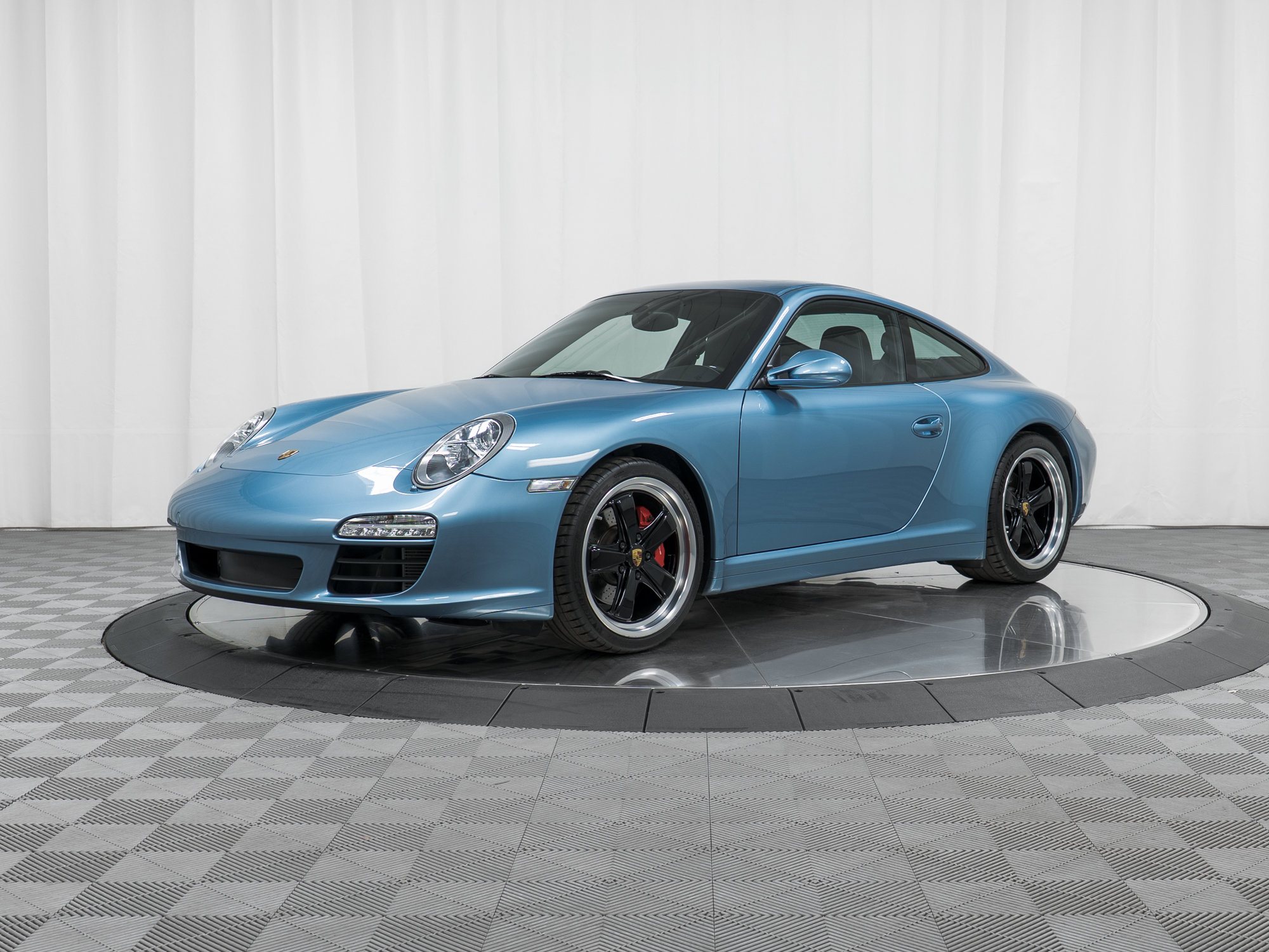 Used 2010 Porsche 911 Carrera 4S image 1