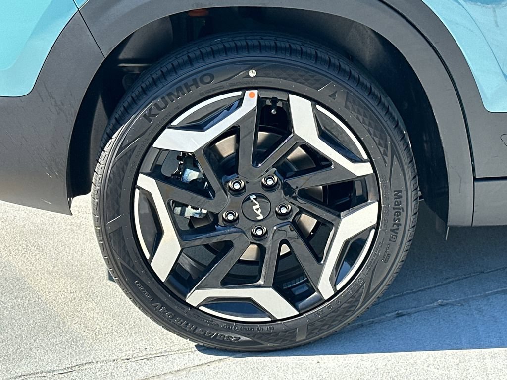 New 2026 Kia Seltos SX AWD/4WD image 9