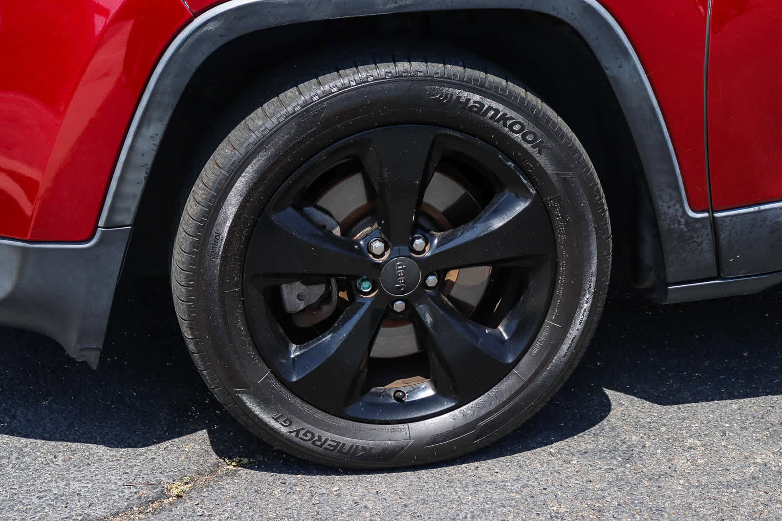 Used 2017 Jeep Cherokee High Altitude FWD image 13