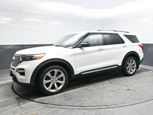 Used 2020 Ford Explorer Platinum w/ Premium Technology Package image 3