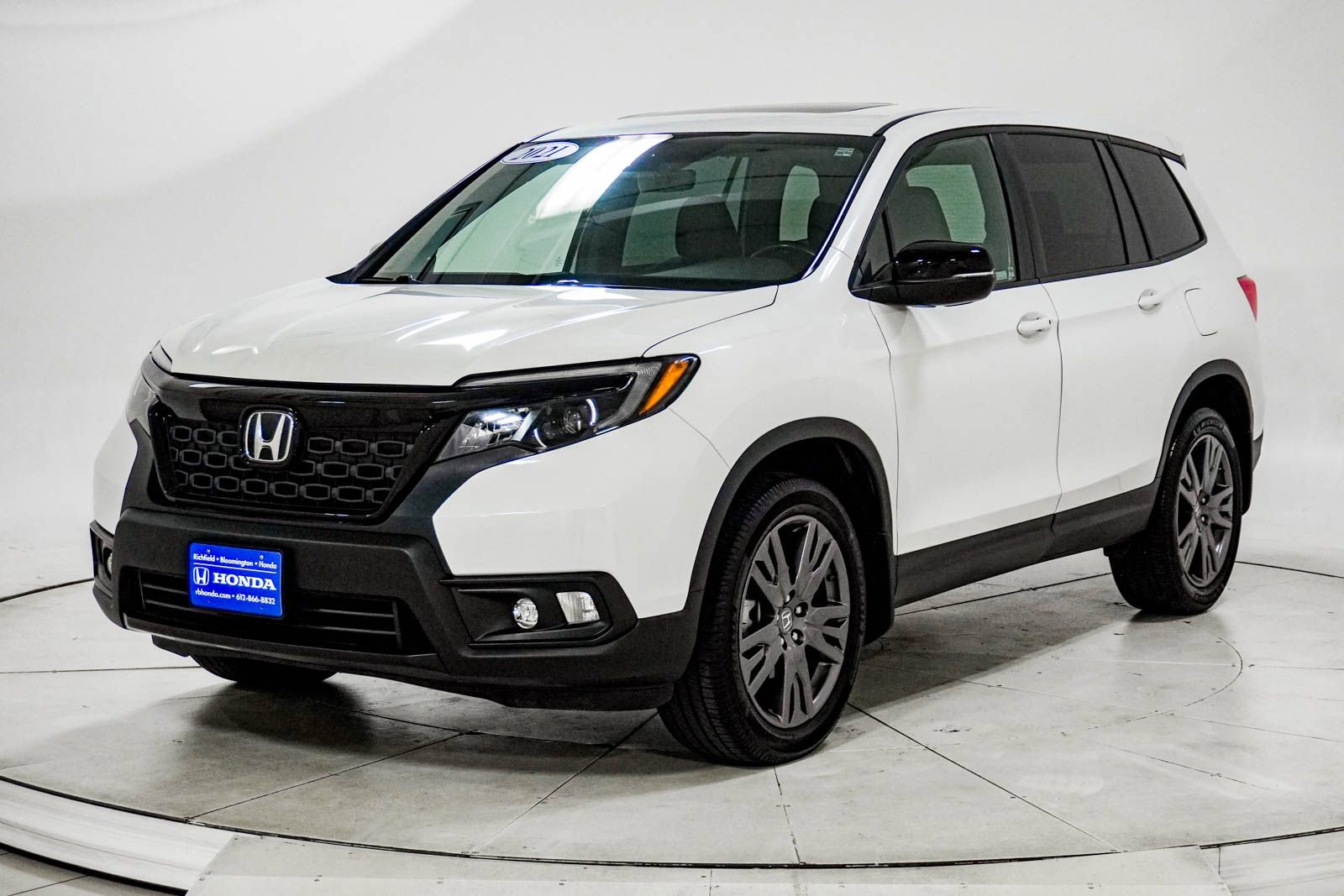 Used 2021 Honda Passport EX-L image 3