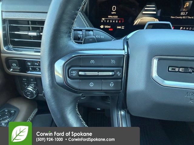Used 2025 GMC Yukon XL Denali Ultimate AWD/4WD image 28