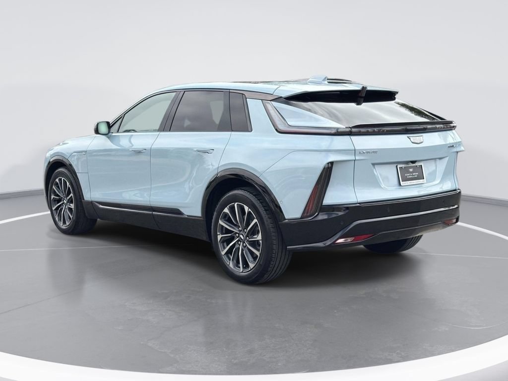 Certified 2024 Cadillac Lyriq Sport AWD/4WD image 5