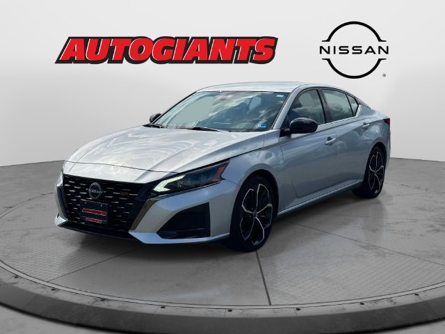 Used 2024 Nissan Altima 2.5 SR FWD image 7