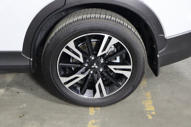 Used 2025 Mitsubishi Eclipse Cross SE AWD/4WD image 38