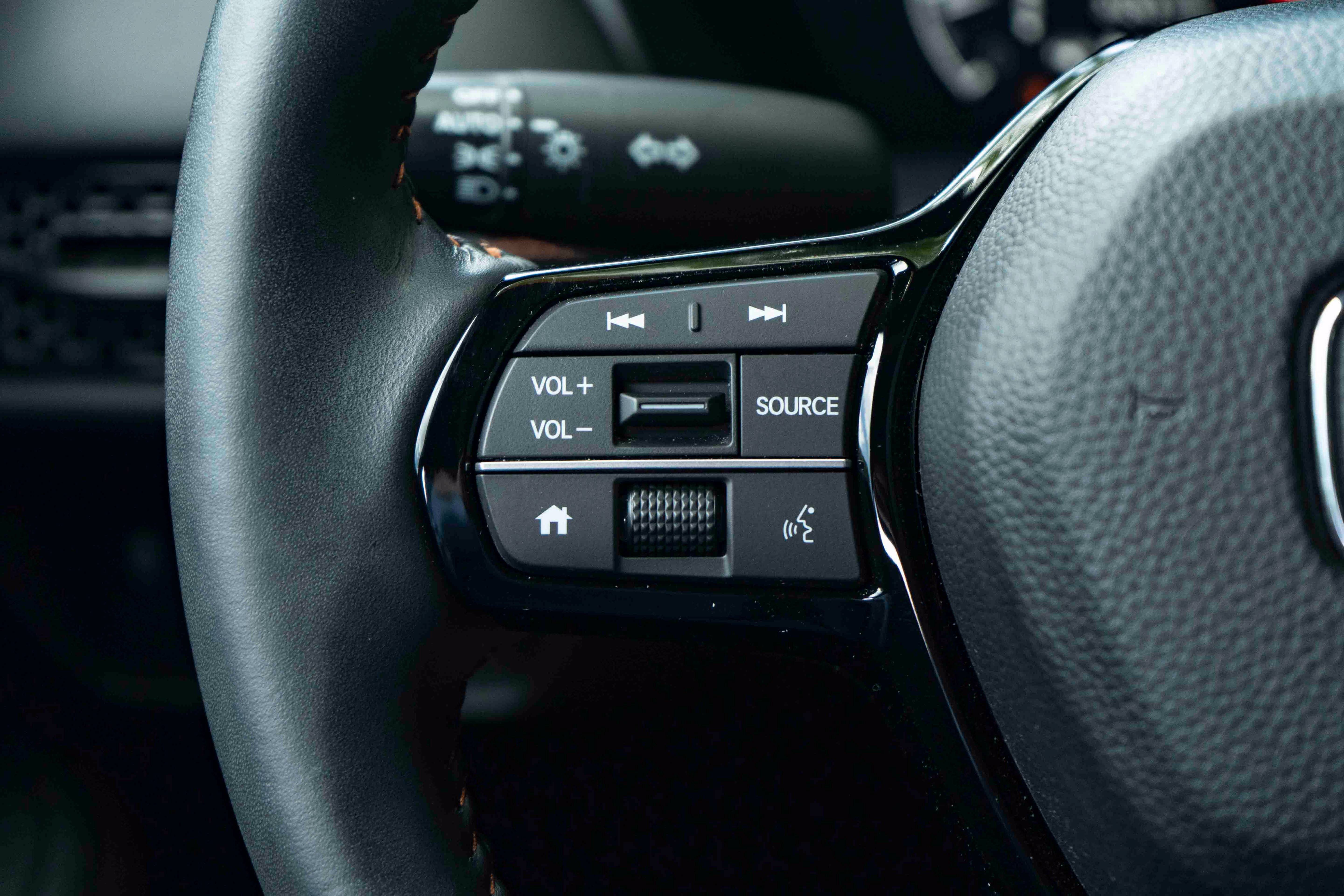 Certified 2025 Honda HR-V Sport image 20