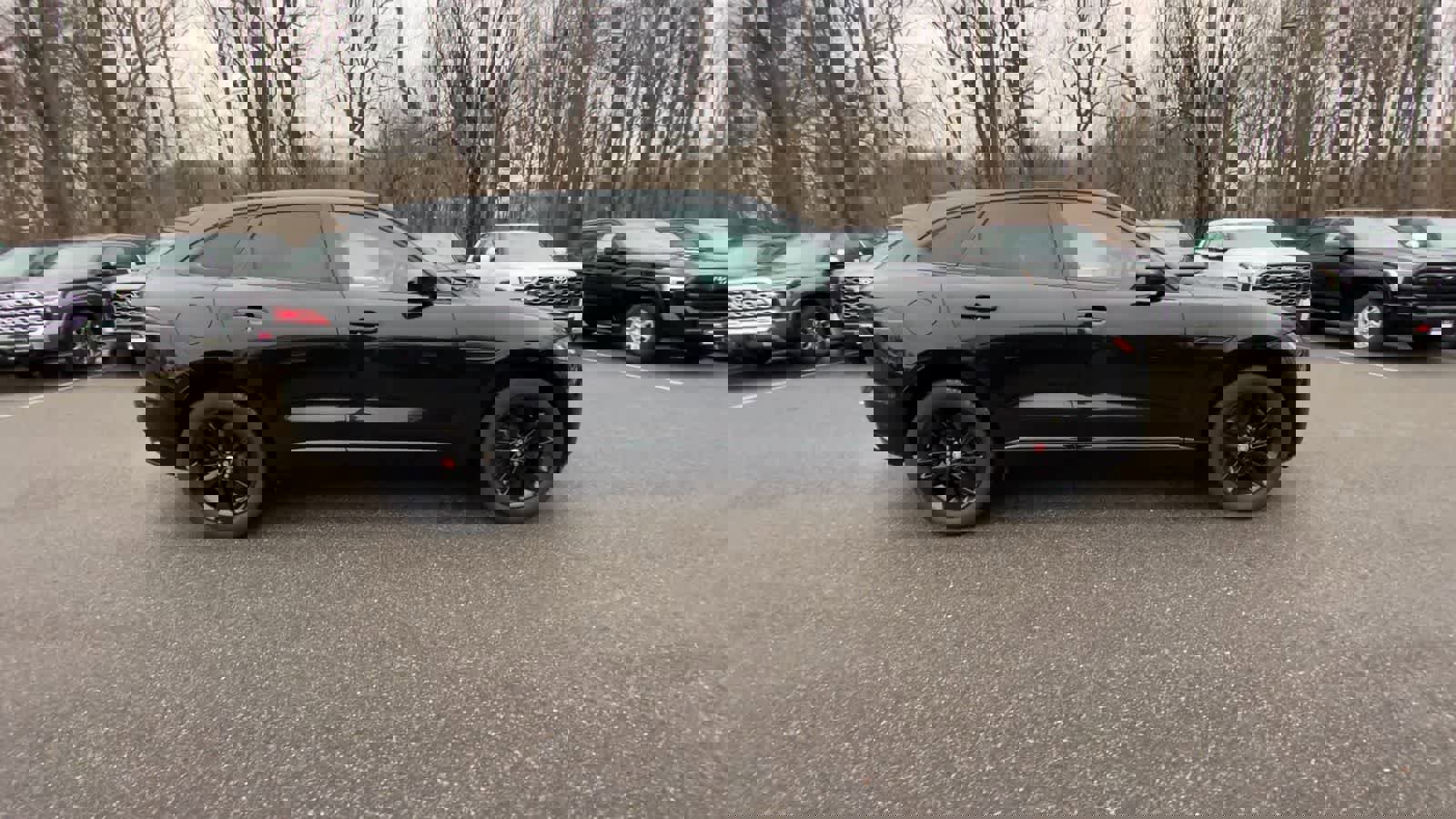 Used 2022 Jaguar F-PACE S image 10