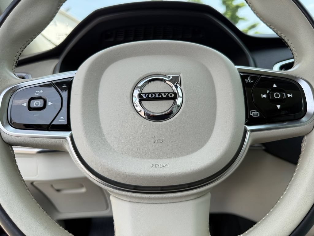 Used 2023 Volvo XC90 B6 Plus w/ Protection Package Premier AWD/4WD image 21