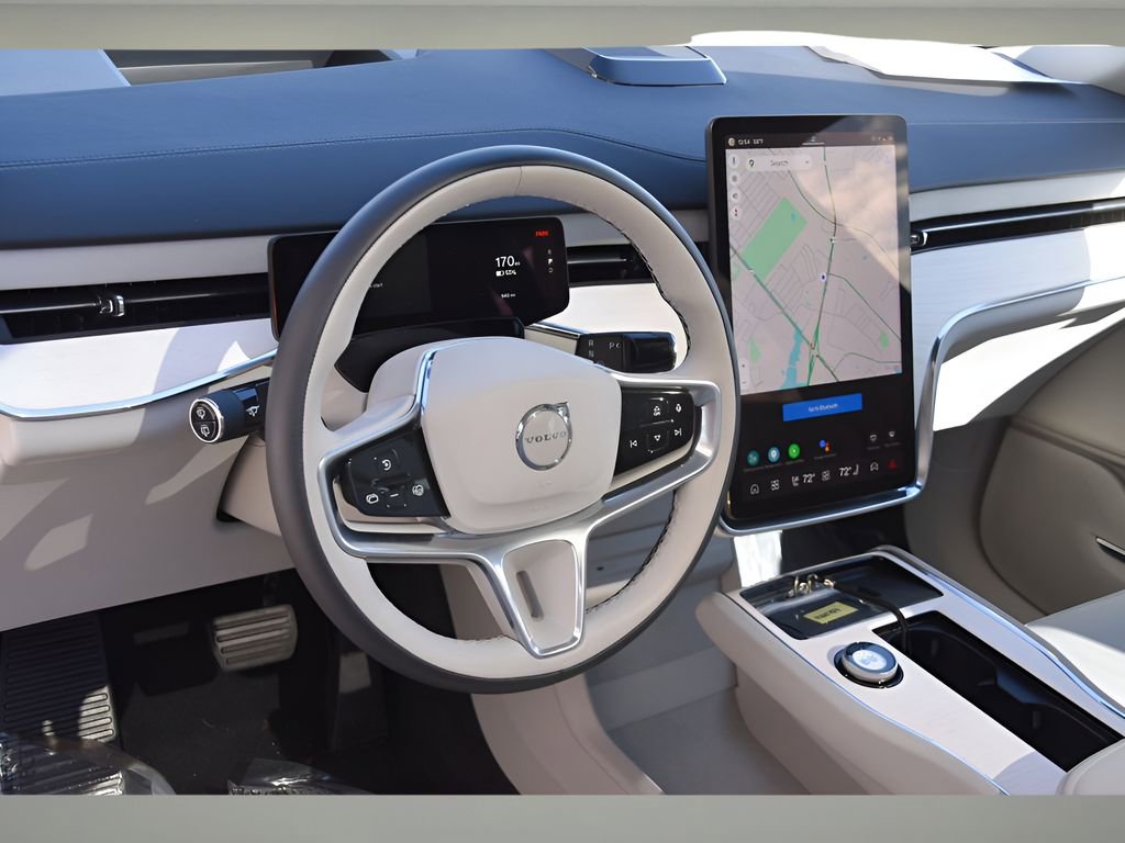 Used 2025 Volvo EX90 Ultra image 13