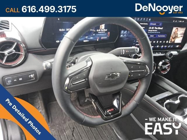 Used 2025 Chevrolet Blazer EV RS image 11