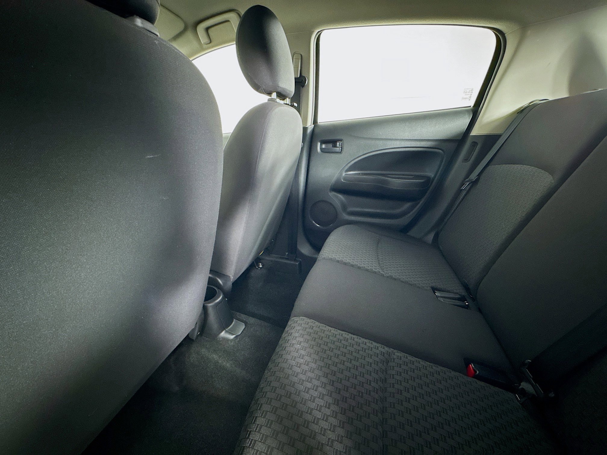 Used 2020 Mitsubishi Mirage ES image 23