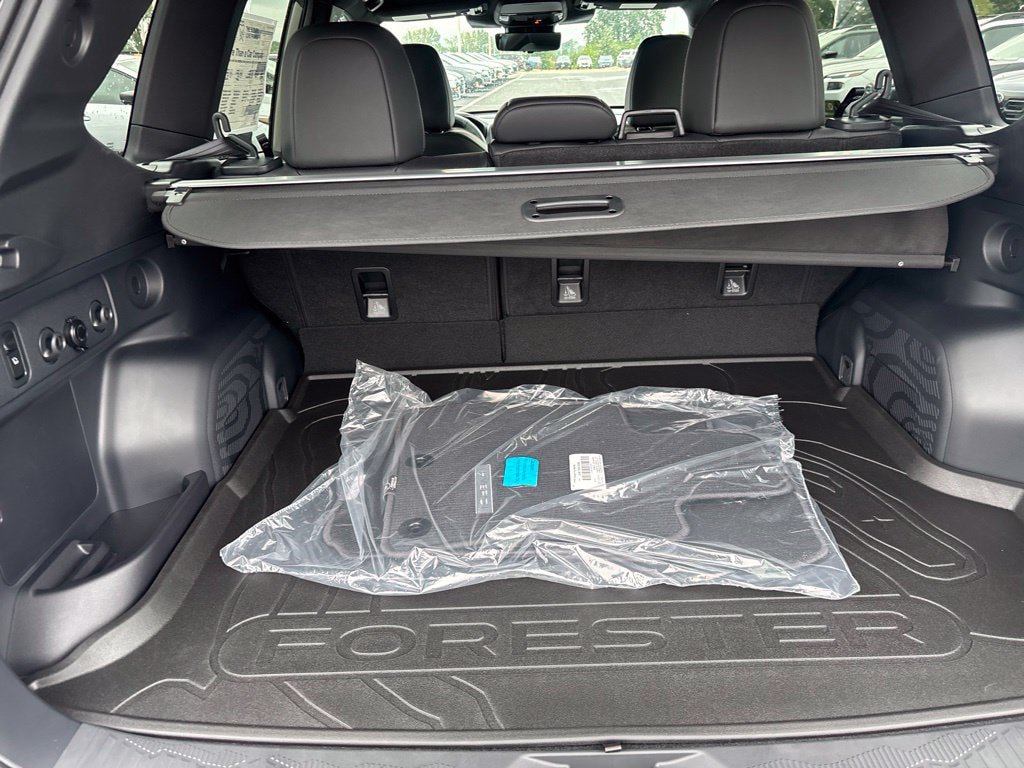 New 2026 Subaru Forester Touring AWD/4WD image 9